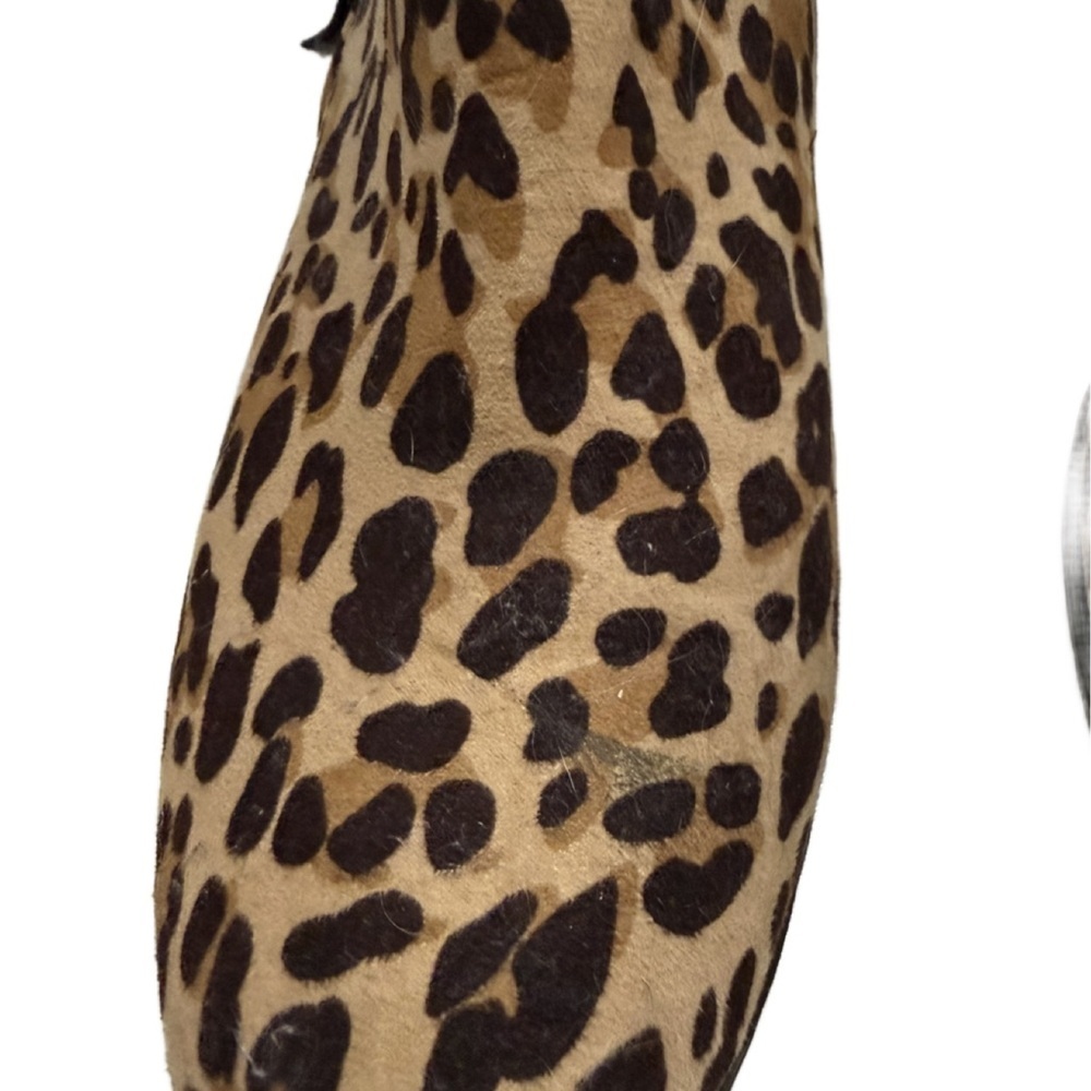 Dr. Scholl's Leopard Pattern Ankle Boots with Black Accents. Size 7 - Picture 6 of 8